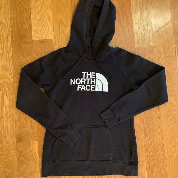 boys north face sweatshirt